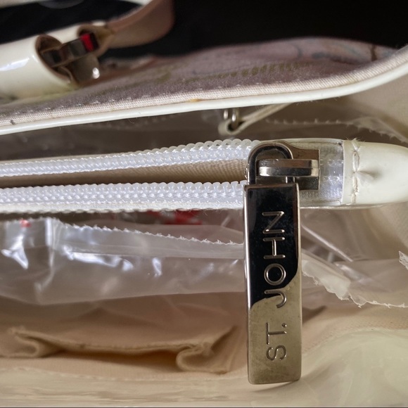 St. John Pastel Scroll Print Designer Tote Bag - Picture 4 of 9